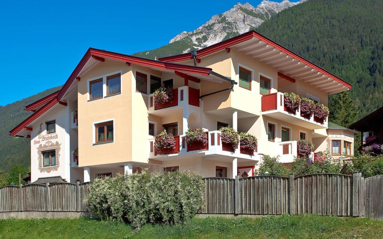Bed and Breakfast Haus Steinbock Нойштифт-им-Штубайталь Экстерьер фото