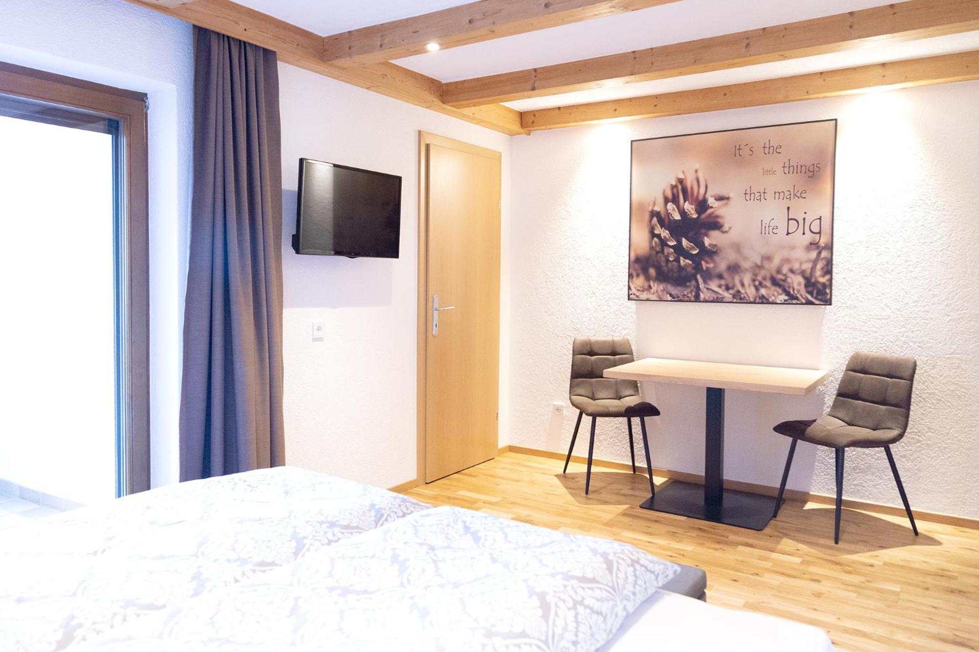 Bed and Breakfast Haus Steinbock Нойштифт-им-Штубайталь Экстерьер фото