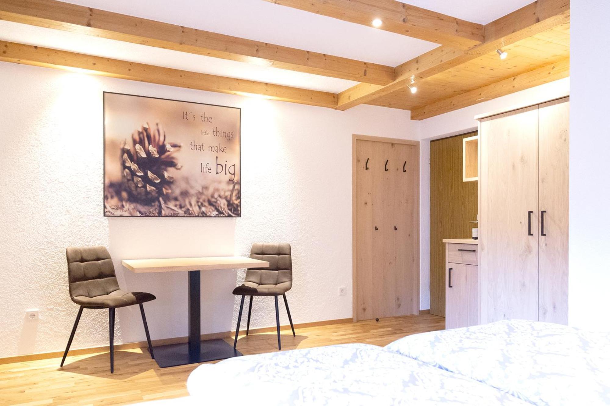 Bed and Breakfast Haus Steinbock Нойштифт-им-Штубайталь Экстерьер фото